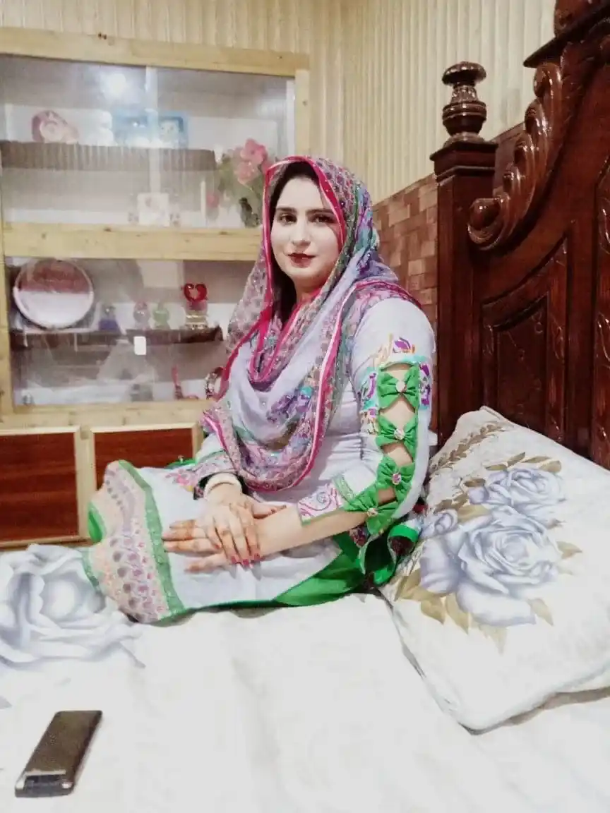 Ayesha Khan